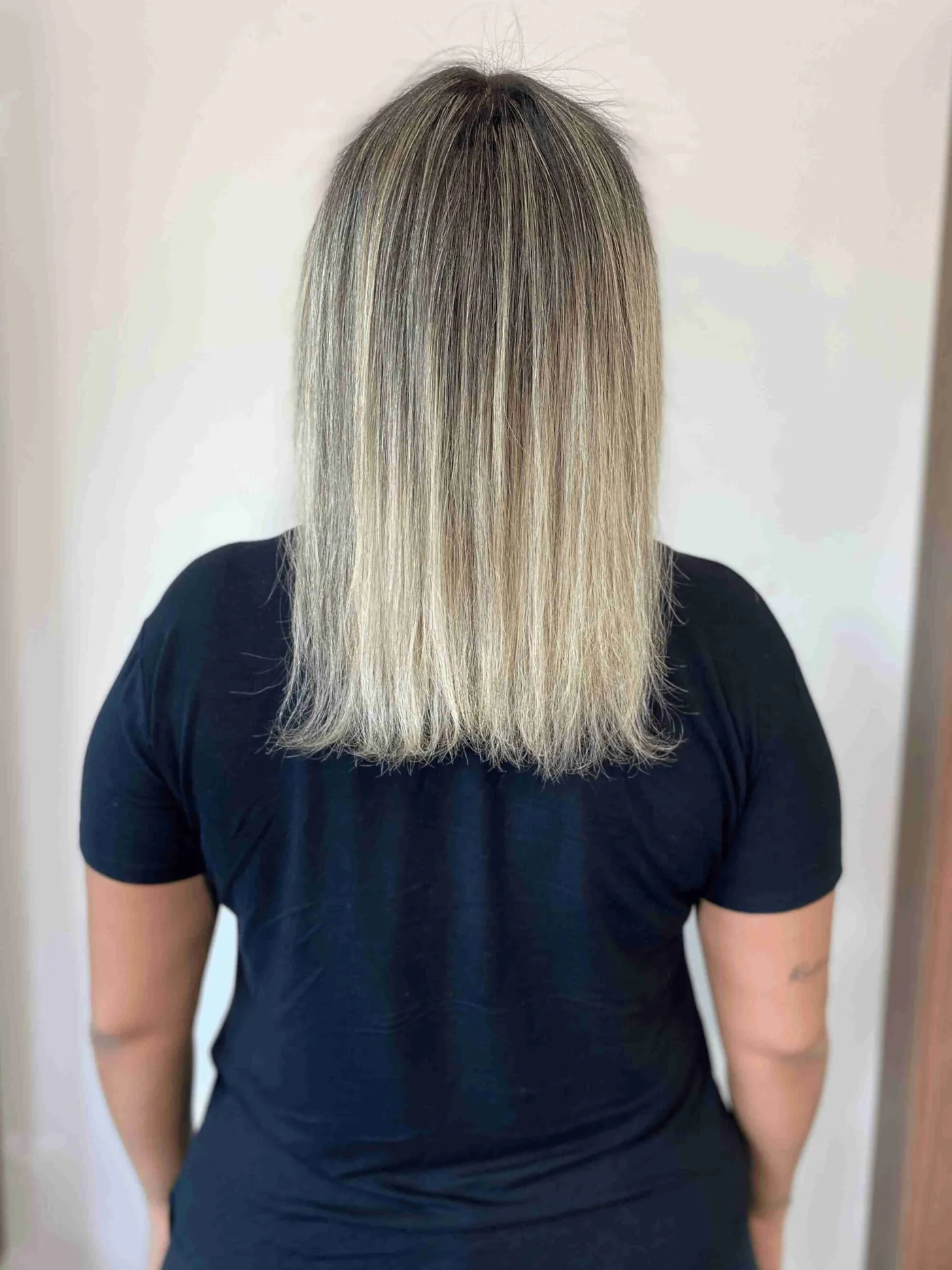 Antes — cliente 2, cabelo natural.